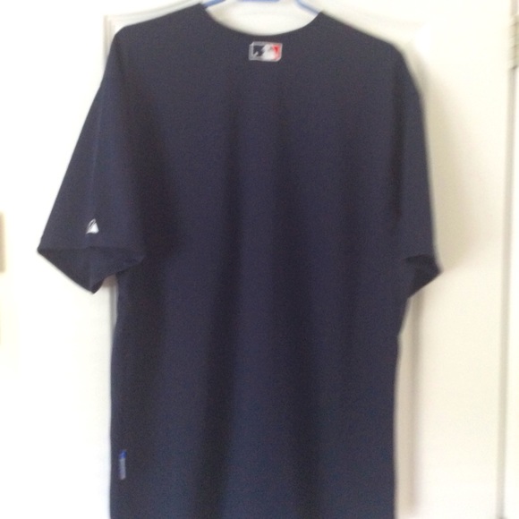 NWOT - Boston Red Sox Team Jersey - Picture 2 of 3